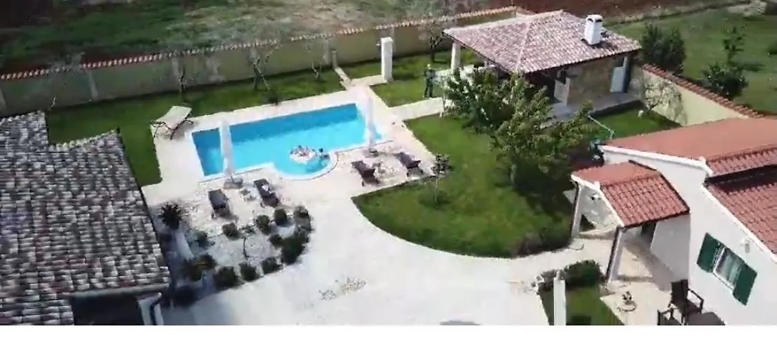 Villa Zafirah Πούλα