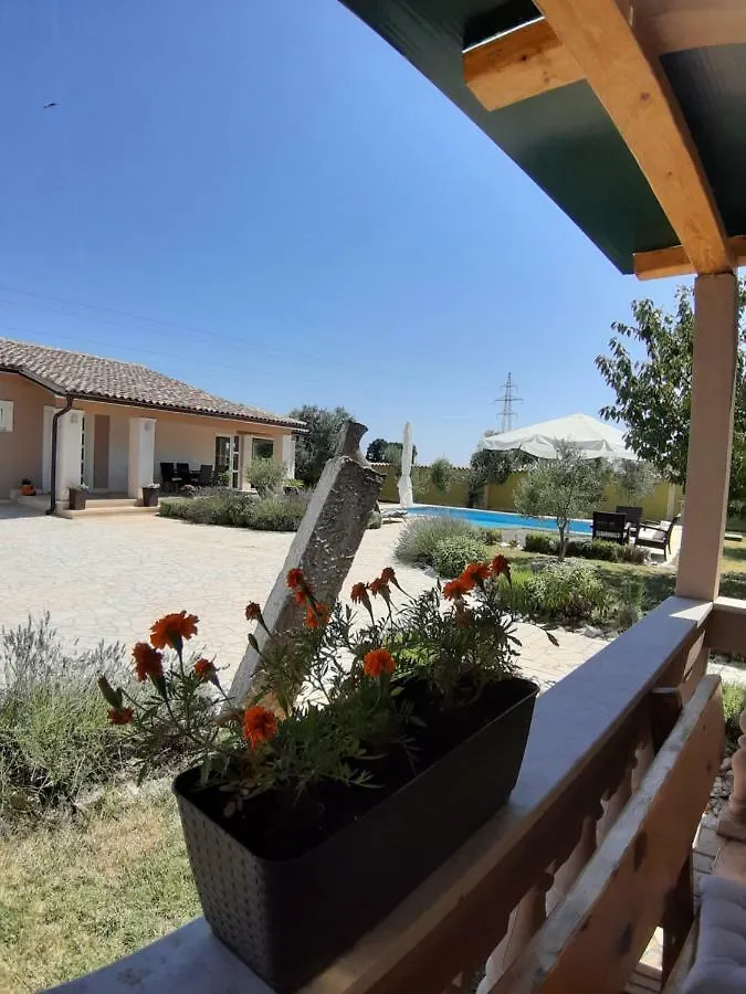 Villa Zafirah Πούλα 0*,